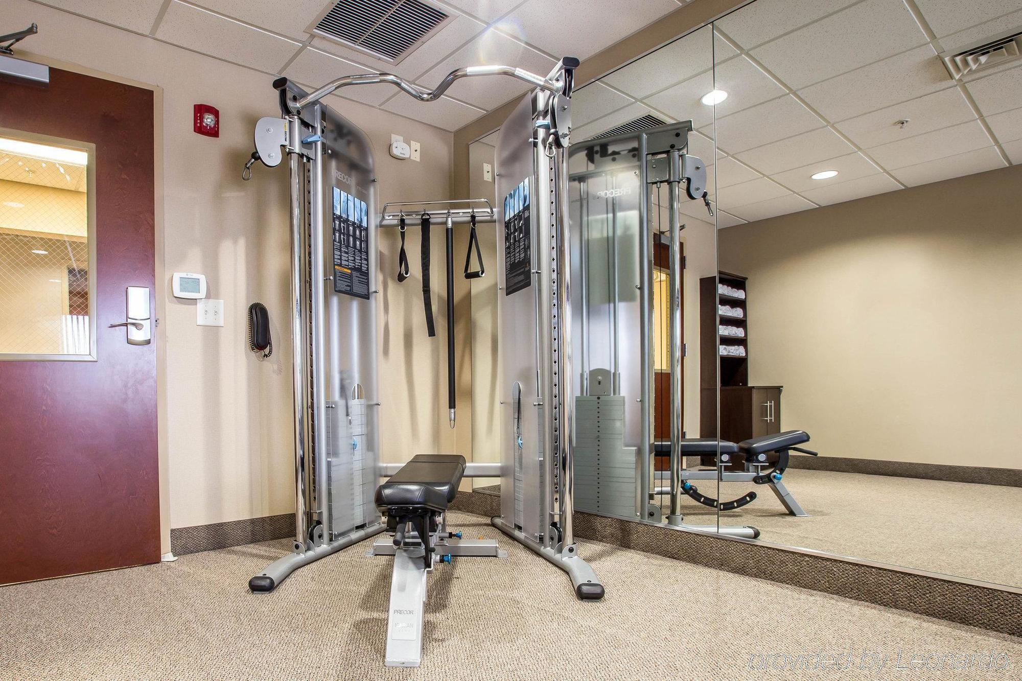 Comfort Suites Whitsett - Greensboro East Екстер'єр фото